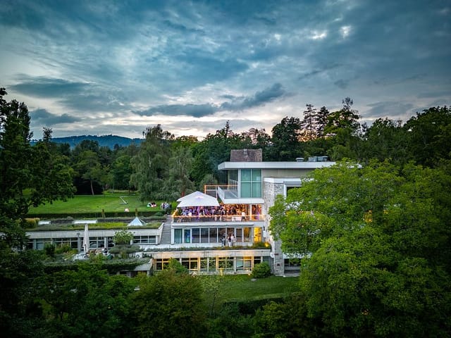 Gottlieb Duttweiler Institute Parkterrasse for upscale corporate reception and private gala events.