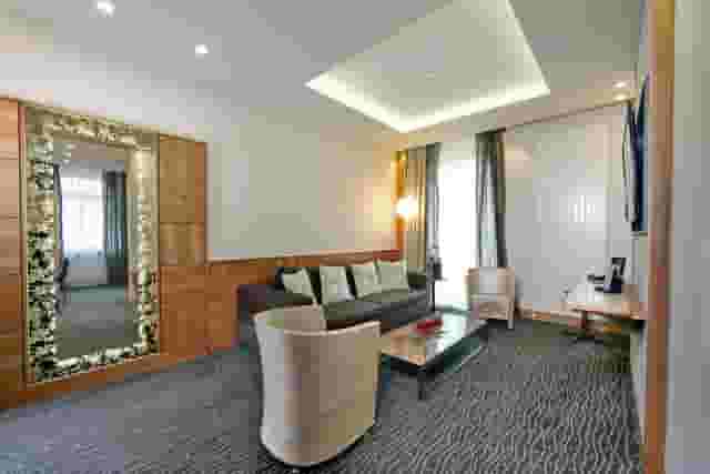 Gotthard Hall