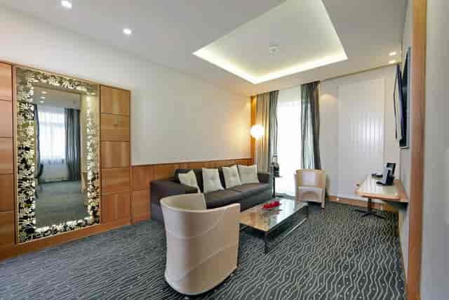 Gotthard Hall executive suite for upscale business meetings and VIP corporate events in Zurich.