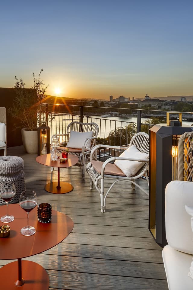 VIEW Rooftop