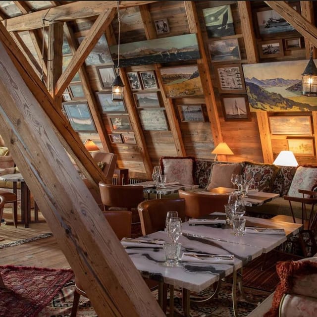 Rustic-chic La Muña venue in Zurich, perfect for luxury boutique dinners and board retreats.