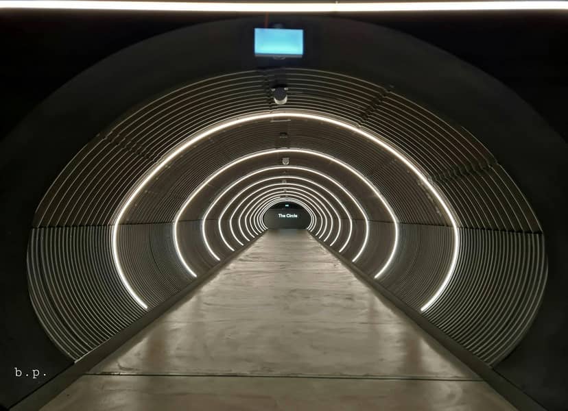 Kongressvestibül at Zurich Convention Center: dramatic transition space for corporate event venues.