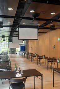 Small Meeting Rooms