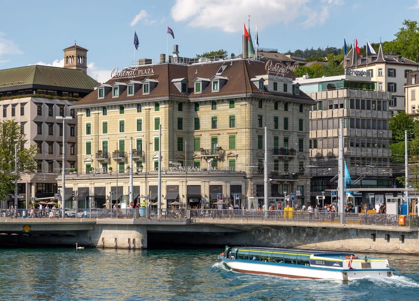 Central Plaza Hotel Zurich riverfront property for corporate retreats and incentive events.