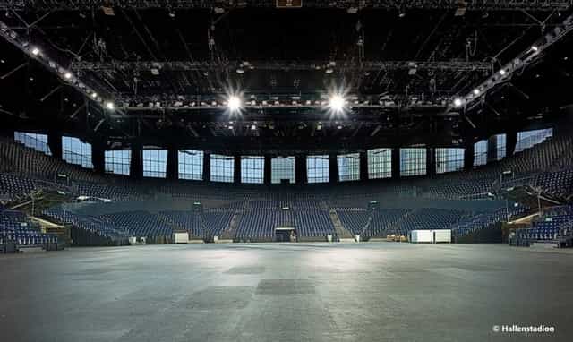 Hallenstadion Zürich main hall: versatile arena for trade exhibitions and corporate events.