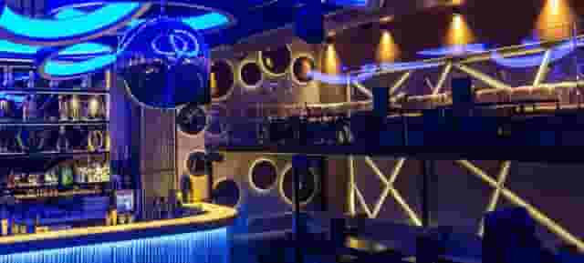 bar