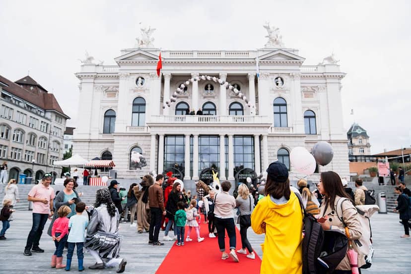 Offen 11 - Eröffnungsfest Opernhaus Zürich