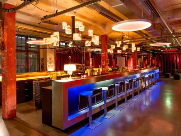 Live music bar