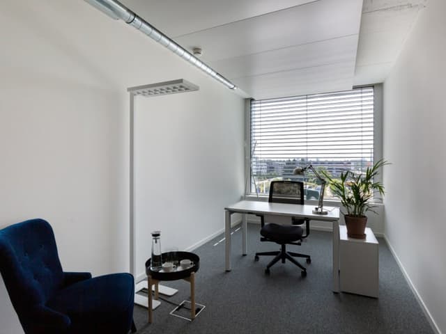Virtual office