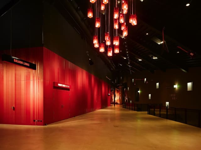 Theater11