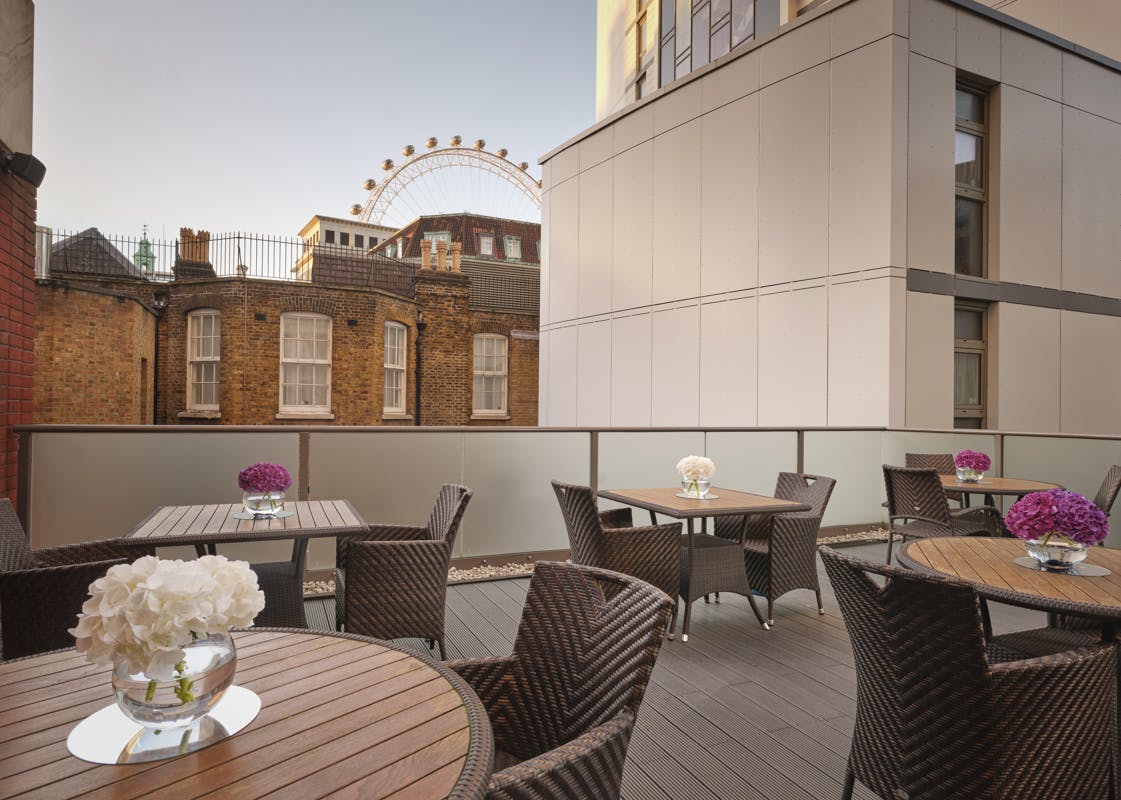 Park Plaza County Hall - Terrace Suite image 1