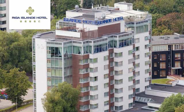 Riga Islande Hotel restaurant with panoramic city views for corporate events and conferences.