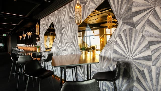 Cocktail Bar