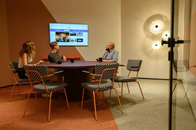 Meeting Rooms