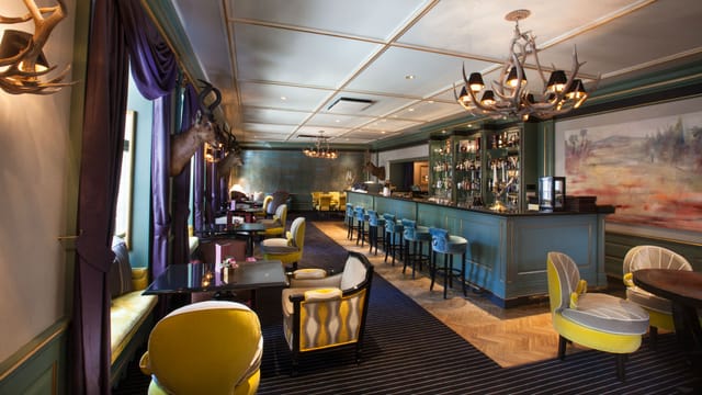 Pils Bar & Restaurant | Grand Palace Hotel