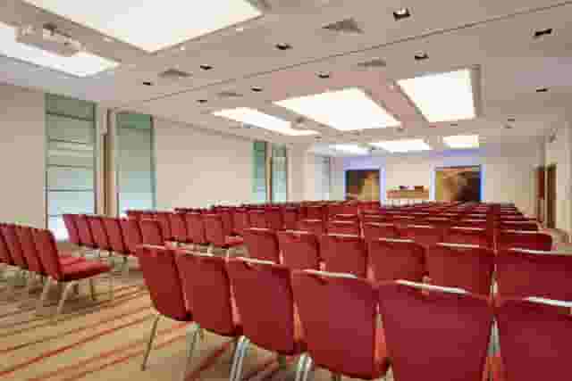 Park Plaza Victoria London