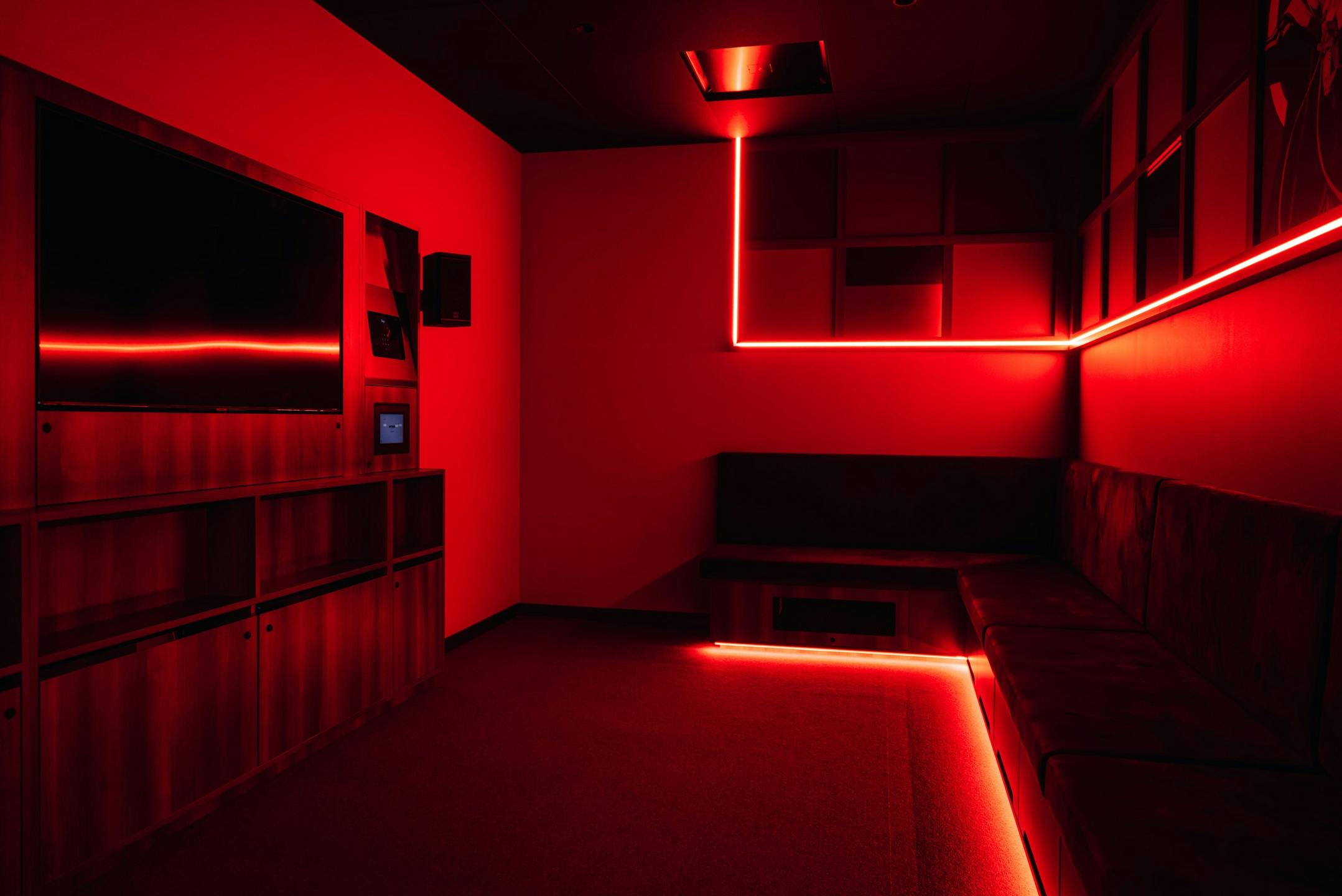 Moyagi - Private Karaoke Room image 1