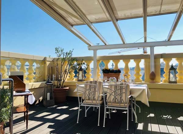 1870 - Restaurant Terrace Lounge