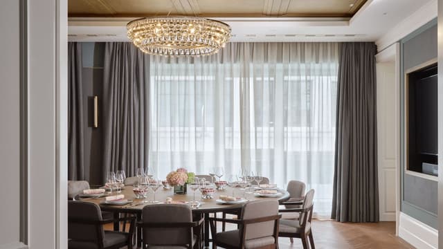 Rosewood Vienna