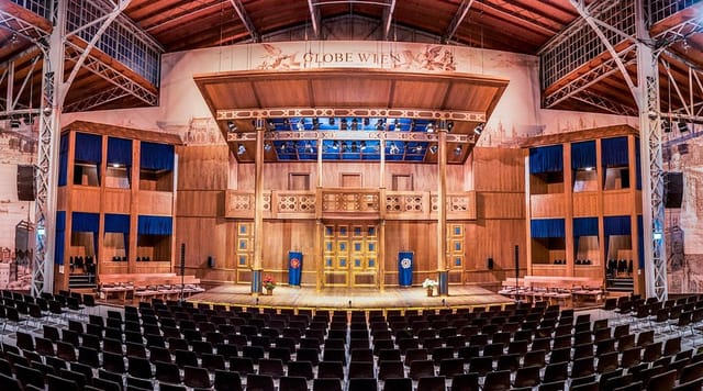 Cafe in Globe Wien with stage, perfect for corporate events and theatrical product launches.