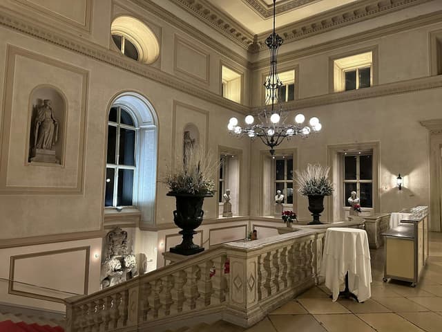 Palais Auersperg