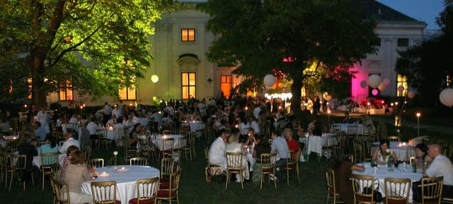 Palais Auersperg