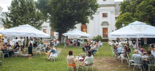 Palais Auersperg