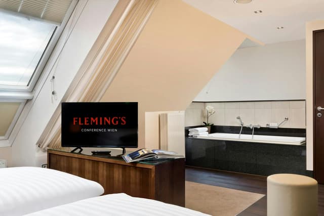 Flemings Bar Lounge