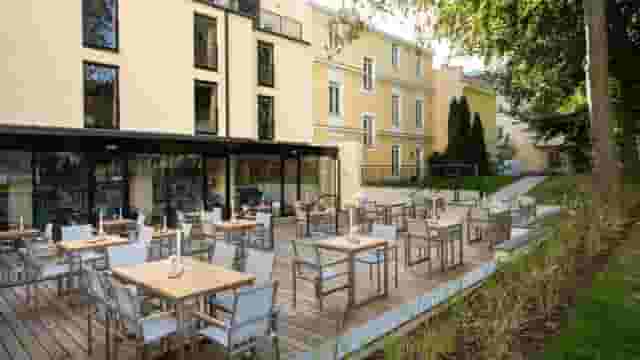 Cafe