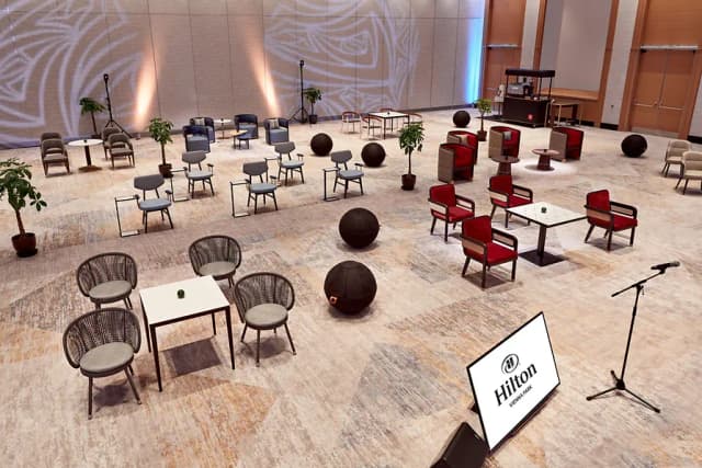 Banquet hall