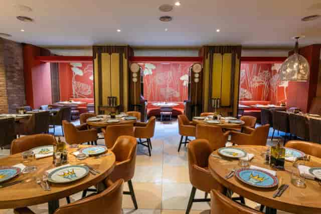 Bocconcino Mayfair ground floor restaurant, textured interior for private dining and networking.