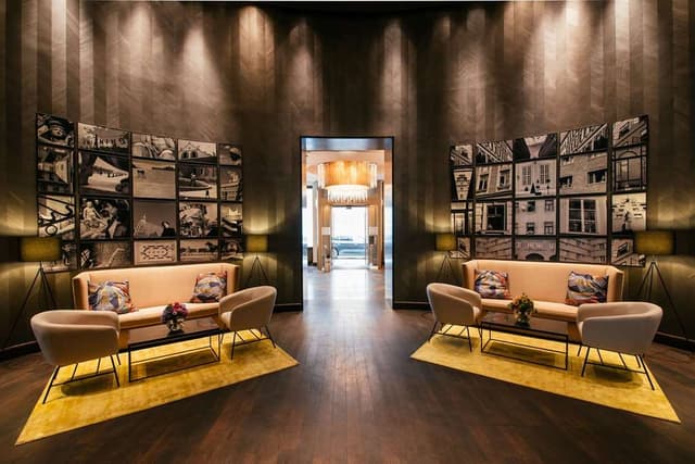 Boardroom 2