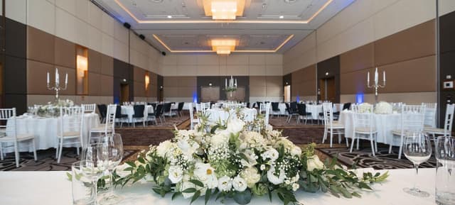 Banquet hall