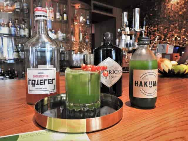 High-end Lvdwig Bar in Hotel Beethoven: premium mixology setup for cocktail hours and events.