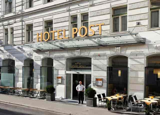 Boutique hotel restaurant for intimate corporate retreats and executive offsite networking.