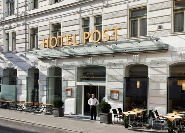 Boutique hotel restaurant for intimate corporate retreats and executive offsite networking.