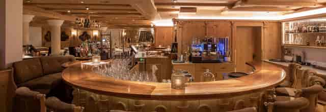 Bar 67 im Hotel Post in Ischgl - Falstaff