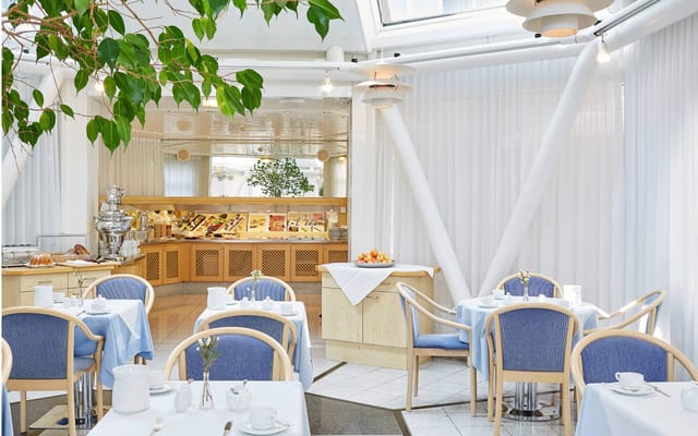 Modern breakfast or networking space, Conference Room 2, Living Hotel Kaiser Franz Joseph.