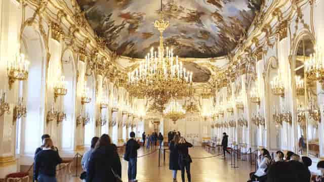 Schloss Schönbrunn ceremonial room: luxury gala and VIP reception venue.