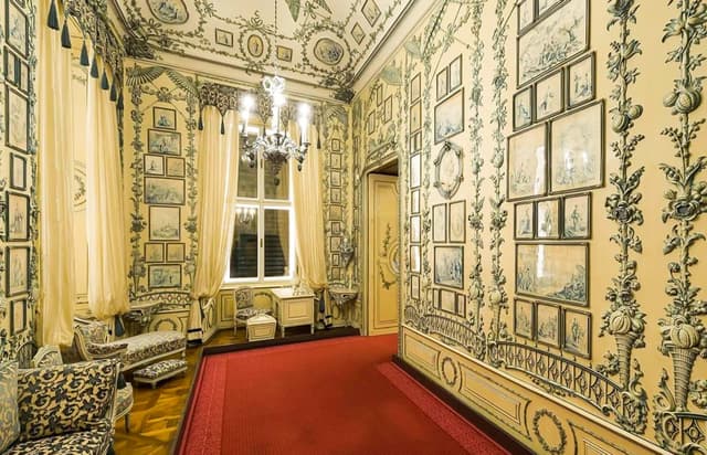 Ceremonial rooms