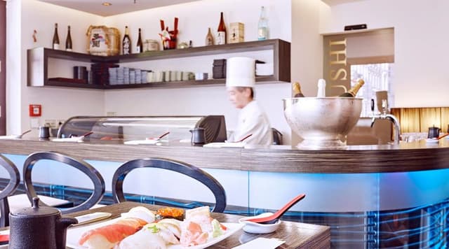 UNKAI - Bar & Sushi