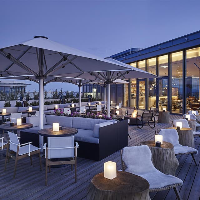 Aurora Rooftop Bar