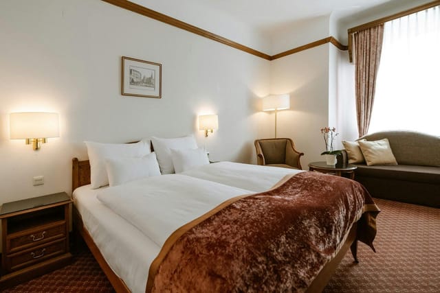 Hotel City Central - >Schick Hotel City Central</a>