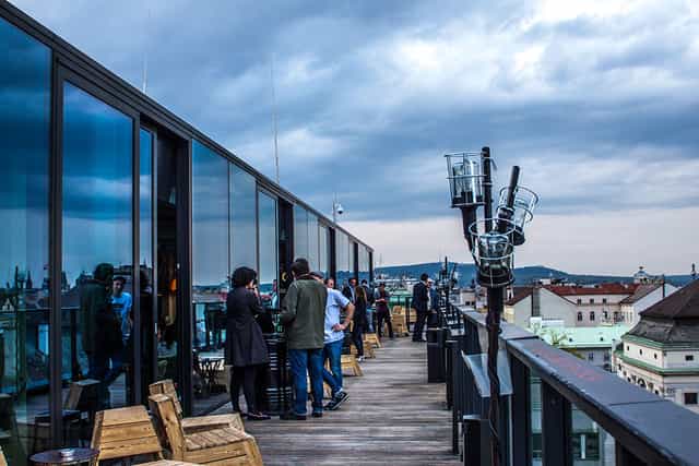Rooftop bar at 25hours Hotel Spittelberg, ideal for outdoor networking mixer events.