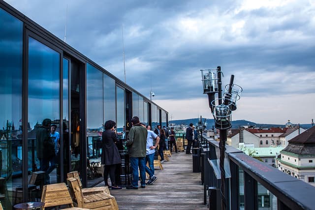 rooftop bar