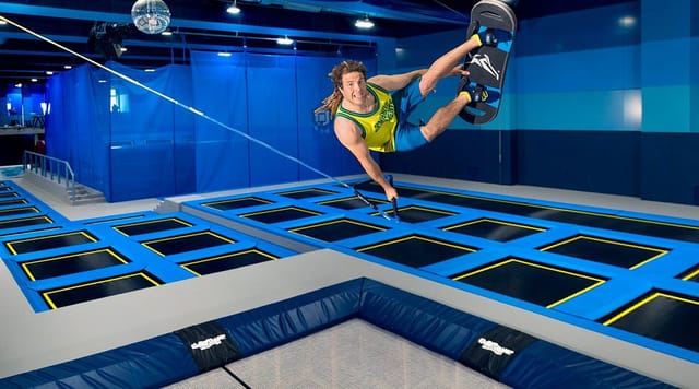 FLIP LAB Multiversum: Active venue for corporate team building and experiential incentive travel.