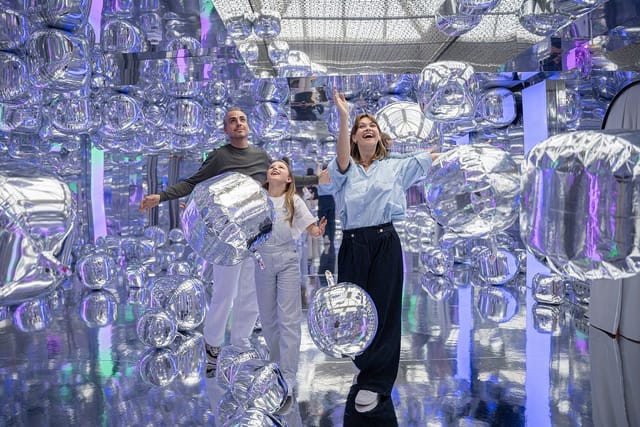 IKONO Vienna experiential event room for Instagrammable marketing and brand activations.