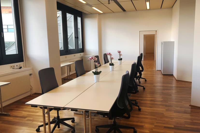 Boardroom-style function room at CUBE14, ideal for professional meetings and collaborative events.