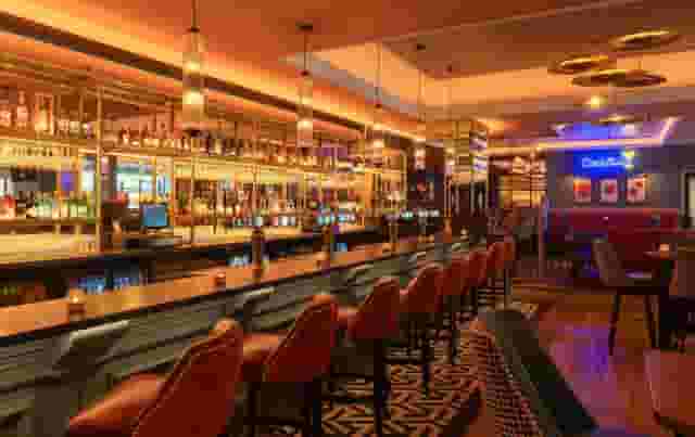 Bar