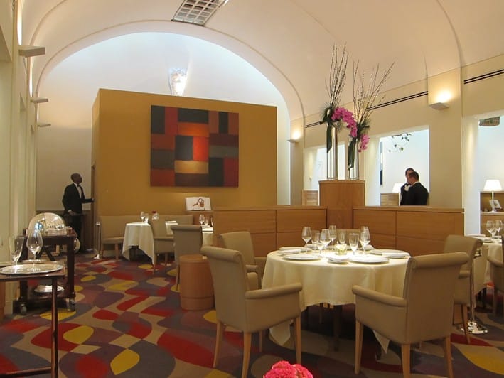 Private dining room at Restaurant Patrick Guilbaud with vaulted ceilings for corporate events.
